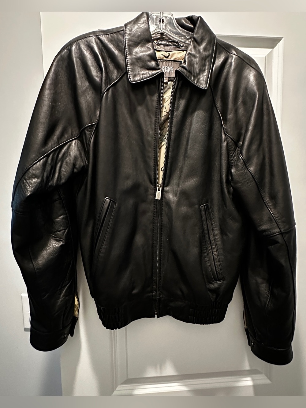 Vintage 2000s Black Leather Bomber Jacket - Men's Classic Zip Front